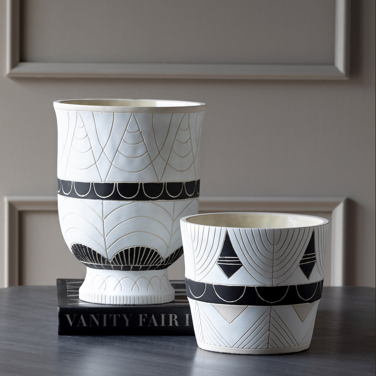 Del Sur Pattern Cement Pot, 9"