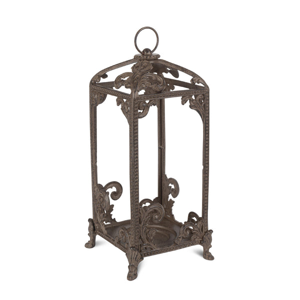 Acanthus Cast Aluminum Lantern, 17"