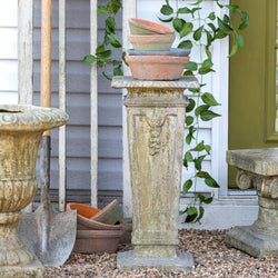 Courtyard Garden Pedestal, 24"